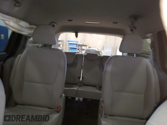 2021 Kia Sedona LX with VIN KNDMB5C14M6671008, listed as a Copart auction lot 53820675 with 78,073 mi miles and Salvage Title. Bid and sale history available at carsss.com. Image 10.