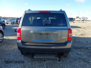 2013 Jeep Patriot Latitude with VIN 1C4NJPFA1DD169521, listed as a IAAI auction lot 41812936 with 133,088 mi miles. Bid and sale history available at carsss.com. Image 16.