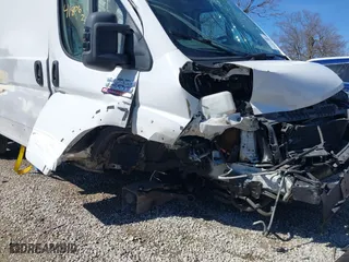 2015 Ram ProMaster Cargo Van with VIN 3C6TRVAG6FE506337, listed as a IAAI auction lot 41806270 with 187,265 mi miles. Bid and sale history available at carsss.com. Image 6.