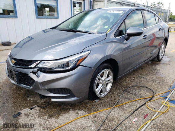 2018 Chevrolet Cruze LT with VIN 1G1BE5SM7J7155492, listed as a Copart auction lot 64747544 with 47,784 mi miles and Salvage Title. Bid and sale history available at carsss.com. Image 1.