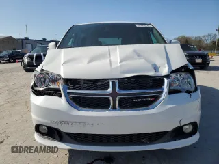 2019 Dodge Grand Caravan SXT with VIN 2C4RDGCG8KR724184, listed as a Copart auction lot 51268545 with 112,576 mi miles and Salvage Title. Bid and sale history available at DreamBid. Image 5.