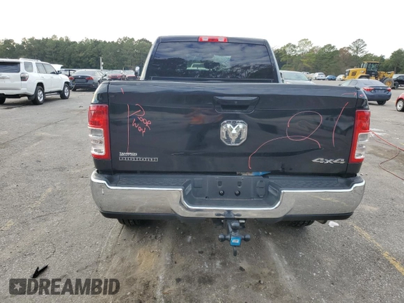 2022 Ram 2500 Big Horn with VIN 3C6UR5DJXNG104142, listed as a Copart auction lot 84135924 with 72,289 mi miles and Salvage Title. Bid and sale history available at carsss.com. Image 6.