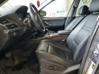 2009 BMW X5 35d z VIN 5UXFF03519LJ96315, wystawiony jako Copart lot #53144725 z przebiegiem Nie podano mil oraz Czysty tytuł • Clean title. Historia ofert i sprzedaży dostępna na DreamBid. Obrazek 7.