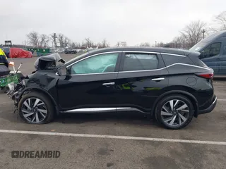2023 Nissan Murano SL z VIN 5N1AZ2CS0PC138225, wystawiony jako IAAI lot #41675550 z przebiegiem 25 518 mil mil oraz . Historia ofert i sprzedaży dostępna na DreamBid. Obrazek 14.