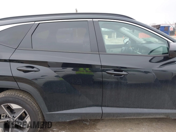 2025 Hyundai Tucson SEL with VIN 5NMJB3DE5SH502169, listed as a IAAI auction lot 41711984 with 2,486 mi miles. Bid and sale history available at carsss.com. Image 14.