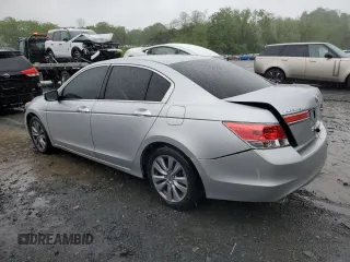 2011 Honda Accord EX z VIN 1HGCP3F71BA000716, wystawiony jako Copart lot #56414415 z przebiegiem 173 487 mil mil oraz Szkoda całkowita • Salvage title. Historia ofert i sprzedaży dostępna na DreamBid. Obrazek 2.