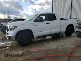 2018 Toyota Tundra SR with VIN 5TFUW5F15JX768739, listed as a Copart auction lot 46903935 with 183,352 mi miles and Salvage title. Bid and sale history available at DreamBid. Image 1.
