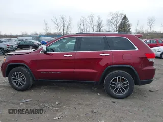 2018 Jeep Grand Cherokee Limited with VIN 1C4RJFBG8JC487711, listed as a IAAI auction lot 41966388 with 110,512 mi miles and . Bid and sale history available at DreamBid. Image 14.
