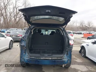 2017 Chevrolet Traverse LT with VIN 1GNKRHKD2HJ165669, listed as a IAAI auction lot 41748096 with 156,673 mi miles and . Bid and sale history available at DreamBid. Image 18.