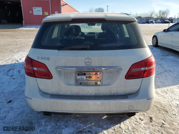 2014 Mercedes-Benz B-Class B 250 Sports Tourer with VIN WDDMH4EB9EJ204248, listed as a Copart auction lot 89290195 with 127,673 mi miles and Clean Title. Bid and sale history available at carsss.com. Image 6.