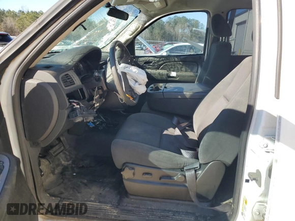 2009 Chevrolet Tahoe Special Service Vehicle with VIN 1GNFK03019R245633, listed as a Copart auction lot 41511225 with 190,307 mi miles and Salvage Title. Bid and sale history available at carsss.com. Image 7.