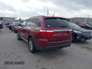 2013 Dodge Durango SXT z VIN 1C4RDHAG7DC676102, wystawiony jako IAAI lot #42076081 z przebiegiem 150 724 mil mil oraz . Historia ofert i sprzedaży dostępna na DreamBid. Obrazek 3.