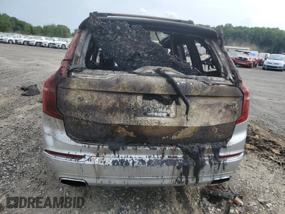 2019 Volvo XC90 Inscription z VIN YV4A22PL2K1486136, wystawiony jako Copart lot #62274105 z przebiegiem Nie podano mil oraz Szkoda całkowita • Salvage title. Historia ofert i sprzedaży dostępna na DreamBid. Obrazek 6.