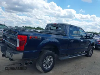 2019 Ford F-250 XL with VIN 1FT7W2BT8KEC30407, listed as a IAAI auction lot 42226588 with 249,640 mi miles and . Bid and sale history available at DreamBid. Image 4.