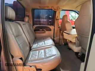 2005 Ford F-350 XL с VIN 1FTWW31P75EB69657, выставлен на аукционе Copart как лот 59414615 с пробегом 100 265 миль миль и Списание • Salvage title. История ставок и продаж доступна на DreamBid. Изображение 10.