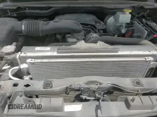 2021 Ram 1500 Laramie z VIN 1C6RREJT4MN711574, wystawiony jako Copart lot #61035445 z przebiegiem 99 486 mil mil oraz Szkoda całkowita • Salvage title. Historia ofert i sprzedaży dostępna na DreamBid. Obrazek 14.