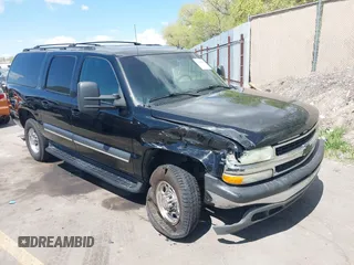 2003 Chevrolet Suburban LT z VIN 3GNGC26G83G210035, wystawiony jako IAAI lot #42084859 z przebiegiem 145 919 mil mil oraz . Historia ofert i sprzedaży dostępna na DreamBid. Obrazek 1.