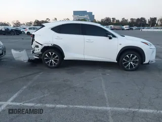 2017 Lexus NX 200t z VIN JTJYARBZ0H2054024, wystawiony jako IAAI lot #41948961 z przebiegiem 119 375 mil mil oraz . Historia ofert i sprzedaży dostępna na DreamBid. Obrazek 14.