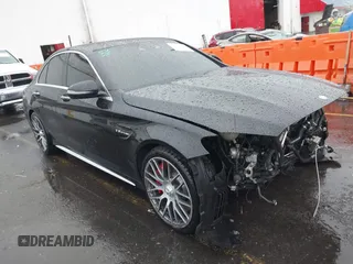 2016 Mercedes-Benz C 63 S AMG with VIN 55SWF8HB7GU101074, listed as a IAAI auction lot 40732826 with 43,676 mi miles and . Bid and sale history available at DreamBid. Image 1.