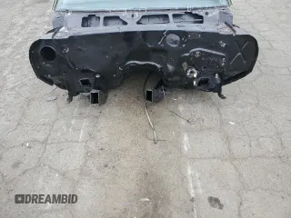 1969 Pontiac Firebird z VIN 223379L105693, wystawiony jako Copart lot #70870904 z przebiegiem Nie podano mil oraz Nie do naprawy • Non repairable. Historia ofert i sprzedaży dostępna na DreamBid. Obrazek 12.