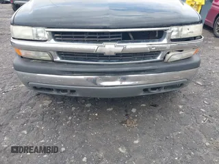 2000 Chevrolet Suburban LT with VIN 3GNFK16T0YG127485, listed as a IAAI auction lot 41957332 with 240,920 mi miles. Bid and sale history available at carsss.com. Image 6.