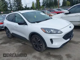 2022 Ford Escape SE with VIN 1FMCU0G69NUB17714, listed as a IAAI auction lot 42058057 with 50,276 mi miles. Bid and sale history available at carsss.com. Image 1.