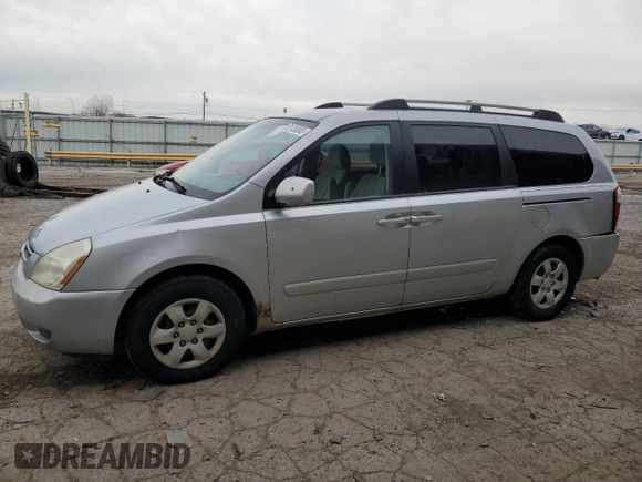 2007 Kia Sedona EX with VIN KNDMB233176166497, listed as a Copart auction lot 51136365 with 261,653 mi miles and Salvage Title. Bid and sale history available at carsss.com. Image 1.