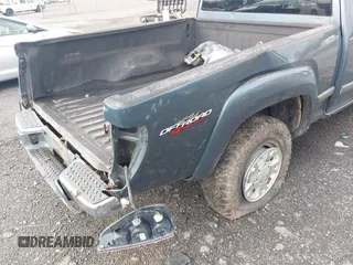 2007 GMC Canyon Work Truck z VIN 1GTDT19E778185687, wystawiony jako IAAI lot #42252284 z przebiegiem 286 653 mil mil oraz . Historia ofert i sprzedaży dostępna na DreamBid. Obrazek 13.