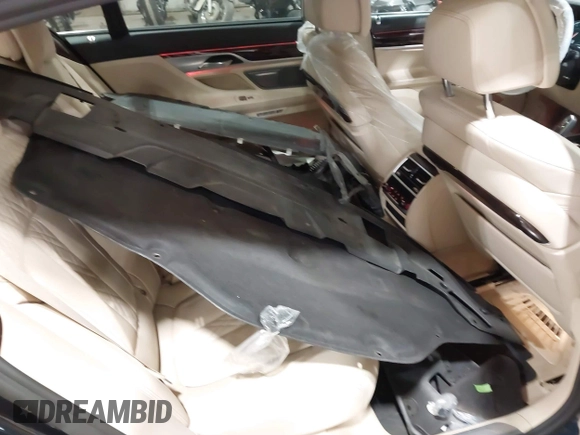2017 BMW 7 Series ALPINA B7 xDrive with VIN WBA7F2C51HG422682, listed as a IAAI auction lot 42341486 with 117,722 mi miles and . Bid and sale history available at DreamBid. Image 18.