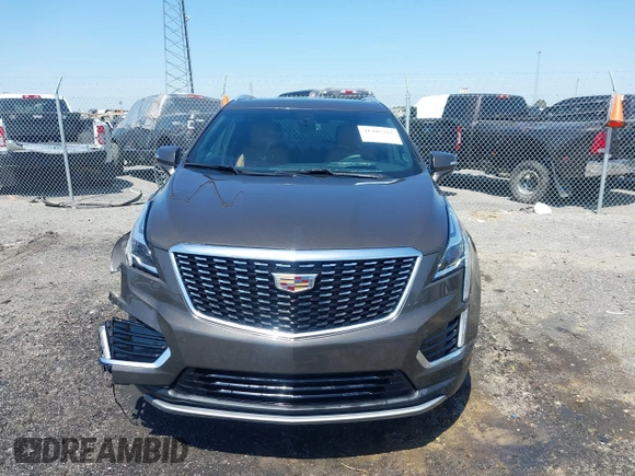 2020 Cadillac XT5 Premium Luxury FWD with VIN 1GYKNCRS0LZ220006, listed as a IAAI auction lot 41985265 with 47,464 mi miles and . Bid and sale history available at carsss.com. Image 13.