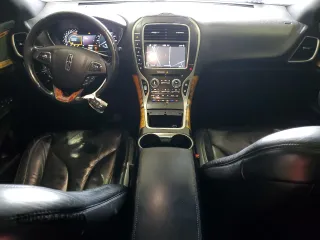 2016 Lincoln MKX Reserve with VIN 2LMTJ8LR1GBL68215, listed as a Copart auction lot 47885315 with 118,516 mi miles and Salvage Title. Bid and sale history available at DreamBid. Image 8.