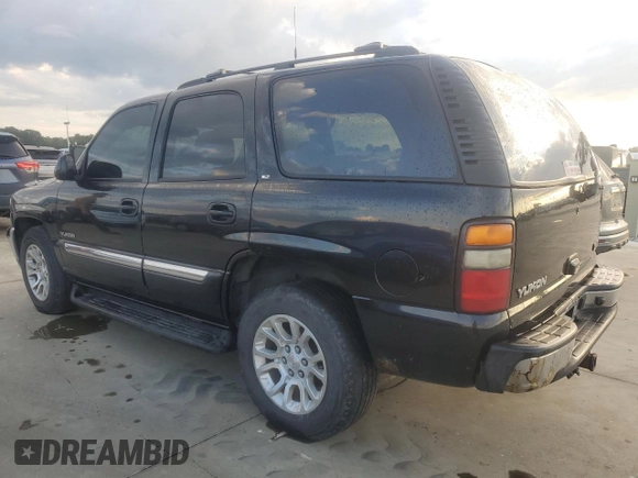 2004 GMC Yukon SLT with VIN 1GKEC13T74R119419, listed as a Copart auction lot 74014864 with 0 mi miles and Salvage Title. Bid and sale history available at carsss.com. Image 2.