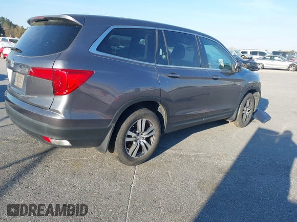 2017 Honda Pilot EX-L with VIN 5FNYF5H58HB011940, listed as a IAAI auction lot 41793151 with 118,088 mi miles. Bid and sale history available at carsss.com. Image 4.