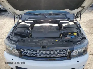 2013 Land Rover Range Rover Sport HSE Lux z VIN SALSK2D45DA782445, wystawiony jako Copart lot #57249545 z przebiegiem 109 282 mil mil oraz Szkoda całkowita • Salvage title. Historia ofert i sprzedaży dostępna na DreamBid. Obrazek 11.