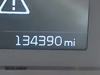 2016 Kia Optima LX z VIN 5XXGT4L37GG019740, wystawiony jako IAAI lot #41191720 z przebiegiem 134 390 mil mil oraz . Historia ofert i sprzedaży dostępna na DreamBid. Obrazek 15.