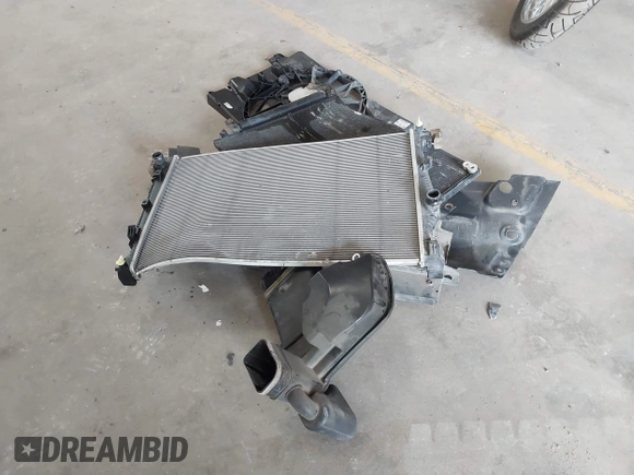 2014 Jeep Cherokee Latitude с VIN 1C4PJLCB5EW101744, выставлен на аукционе IAAI как лот 42617033 с пробегом 102 031 миль миль и . История ставок и продаж доступна на DreamBid. Изображение 12.