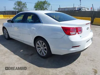 2015 Chevrolet Malibu LT with VIN 1G11D5SL7FF307497, listed as a IAAI auction lot 42088831 with 125,368 mi miles and . Bid and sale history available at DreamBid. Image 3.