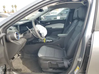 2025 Chevrolet Trax LT with VIN KL77LHEP0SC088430, listed as a Copart auction lot 51045945 with 3,182 mi miles and Salvage Title. Bid and sale history available at carsss.com. Image 7.