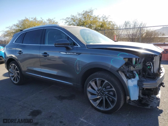 2022 Lincoln Nautilus Reserve with VIN 2LMPJ8KP1NBL21328, listed as a Copart auction lot 85710614 with 26,765 mi miles and Salvage Title. Bid and sale history available at carsss.com. Image 4.