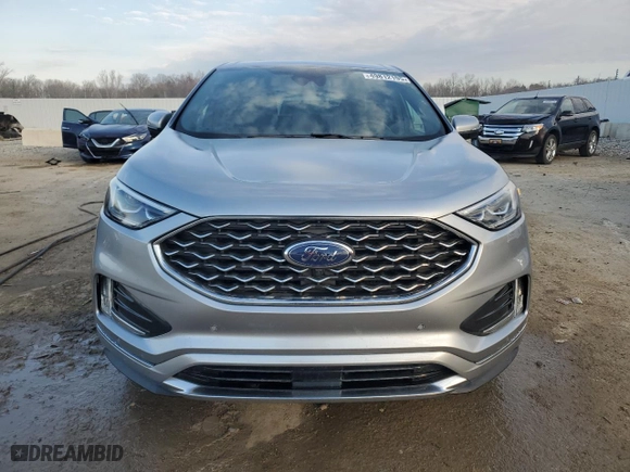 2022 Ford Edge Titanium with VIN 2FMPK4K99NBA77222, listed as a Copart auction lot 49812195 with 42,282 mi miles and Salvage Title. Bid and sale history available at carsss.com. Image 5.