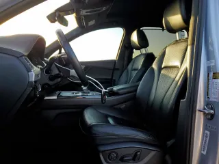 2018 Audi Q7 Premium Plus with VIN WA1LHAF70JD050501, listed as a Copart auction lot 66149525 with 142,857 mi miles and Clean title. Bid and sale history available at DreamBid. Image 7.