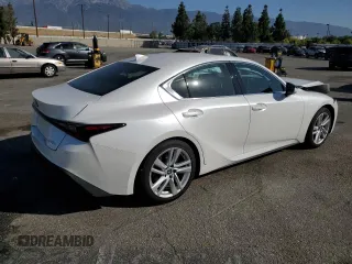 2021 Lexus IS 300 z VIN JTHCA1D29M5115392, wystawiony jako Copart lot #52766865 z przebiegiem 35 358 mil mil oraz Szkoda całkowita • Salvage title. Historia ofert i sprzedaży dostępna na DreamBid. Obrazek 3.