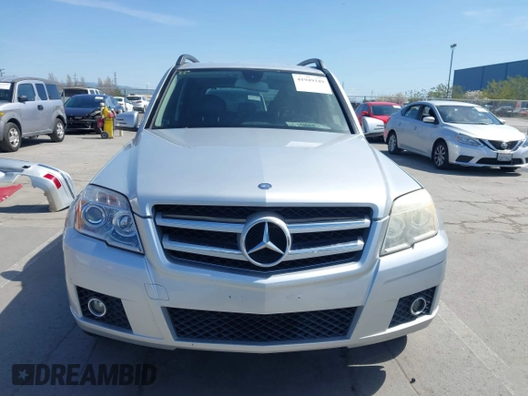 2010 Mercedes-Benz GLK 350 z VIN WDCGG8HB1AF473266, wystawiony jako IAAI lot #41949349 z przebiegiem 145 208 mil mil oraz . Historia ofert i sprzedaży dostępna na DreamBid. Obrazek 12.