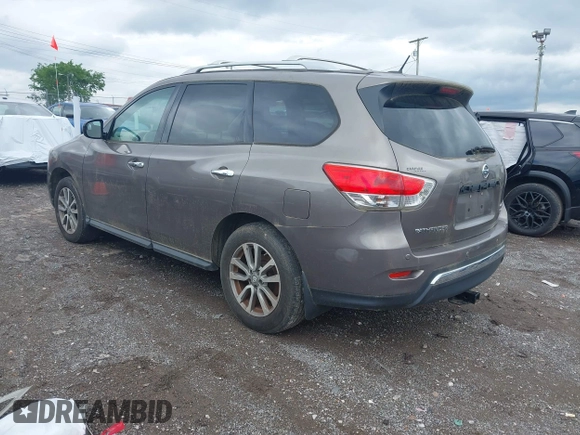2014 Nissan Pathfinder SL with VIN 5N1AR2MM8EC606005, listed as a IAAI auction lot 42199339 with 152,537 mi miles. Bid and sale history available at carsss.com. Image 3.