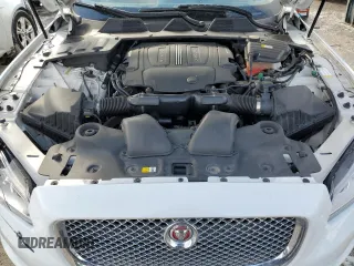 2015 Jaguar XJ Portfolio z VIN SAJWJ2GD5F8V77355, wystawiony jako Copart lot #47214835 z przebiegiem 73 202 mil mil oraz Szkoda całkowita • Salvage title. Historia ofert i sprzedaży dostępna na DreamBid. Obrazek 11.