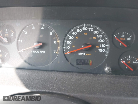 2001 Jeep Grand Cherokee Laredo with VIN 1J4GW48S91C588162, listed as a IAAI auction lot 42176476 with Not provided miles and . Bid and sale history available at DreamBid. Image 7.