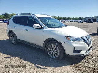 2017 Nissan Rogue SV with VIN 5N1AT2MT2HC887215, listed as a Copart auction lot 52253345 with 80,500 mi miles and Salvage Title. Bid and sale history available at carsss.com. Image 4.