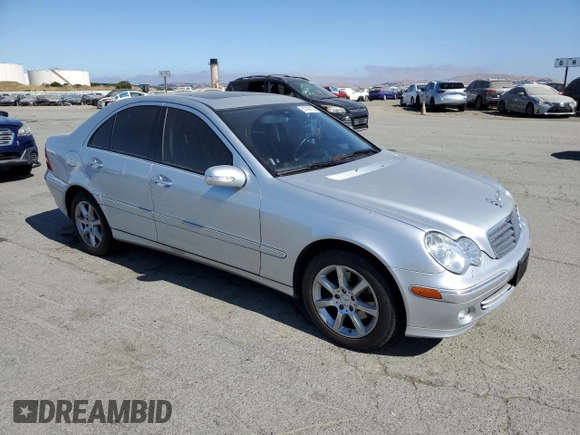 2007 Mercedes-Benz C 280 Luxury with VIN WDBRF54H67A929549, listed as a Copart auction lot 61799105 with 86,321 mi miles and Clean title. Bid and sale history available at DreamBid. Image 4.