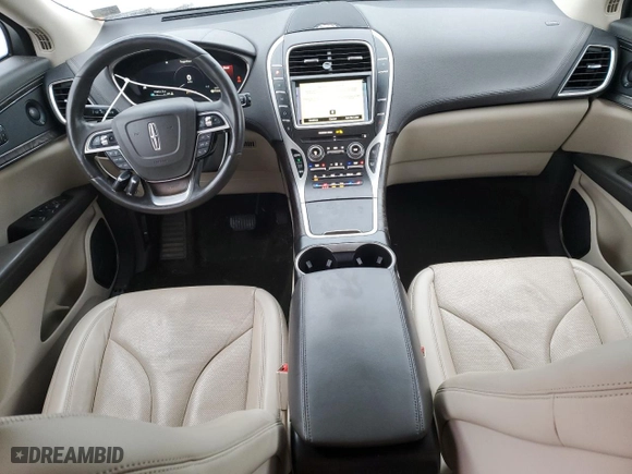 2019 Lincoln Nautilus Reserve with VIN 2LMPJ8L98KBL56721, listed as a Copart auction lot 44970305 with 72,804 mi miles and Salvage Title. Bid and sale history available at carsss.com. Image 8.
