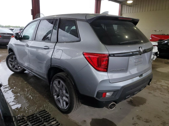 2024 Honda Passport EX-L z VIN 5FNYF8H55RB019867, wystawiony jako Copart lot #50025235 z przebiegiem 17 636 mil mil oraz Czysty tytuł • Clean title. Historia ofert i sprzedaży dostępna na DreamBid. Obrazek 2.